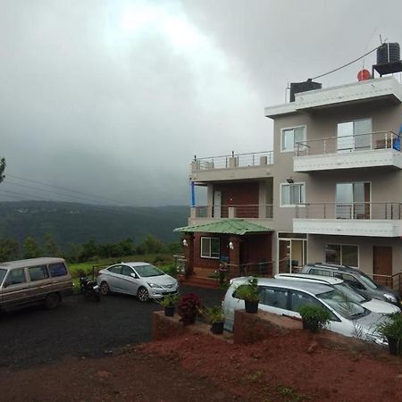 Hotel Magic Mountain,Mahabaleshwar Exterior photo